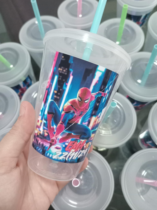 Vasos transparentes con sorbete - Imagen 4
