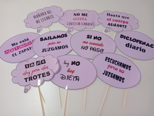 Props con frases
